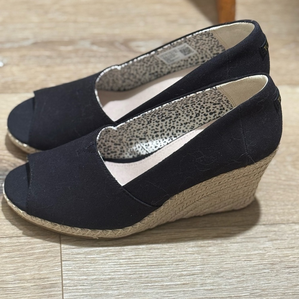Toms Black Classic Peep-Toe Heels